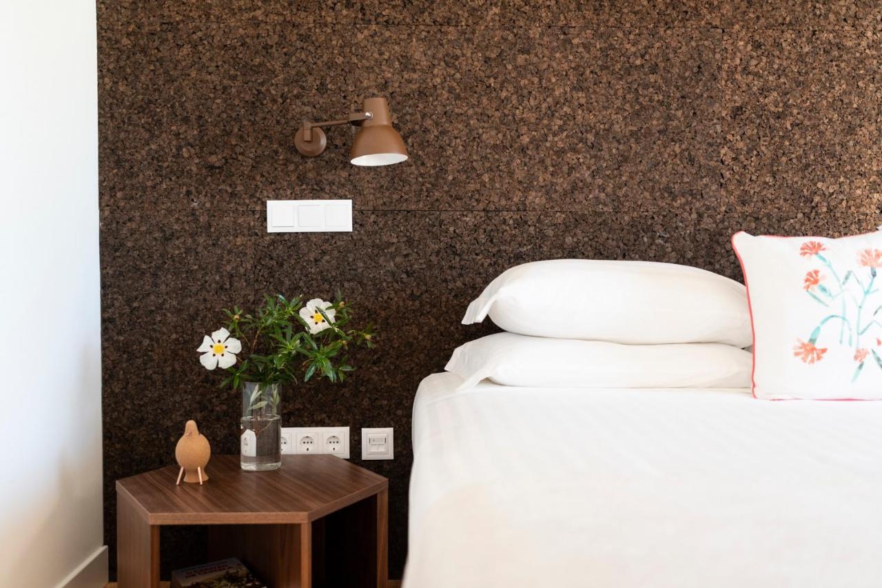Craveiral Farmhouse By Belong Staying & Feeling São Teotónio Exteriér fotografie